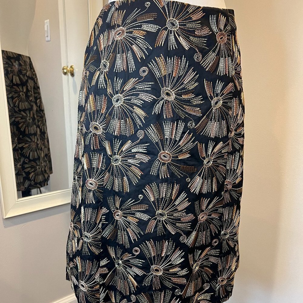 NWT Talbots Black Embroidered Metallic Starburst A-line Skirt, Size 4